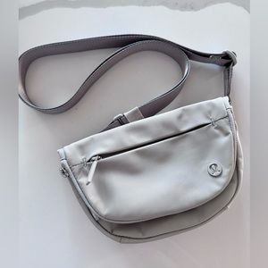 Lululemon Micro All Night Festival Bag - Raw Linen/stone/grey color